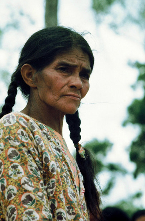 AÑO 1976 - COLOR - VIDA CAMPESINA EN PARAGUAY (JOSÉ MARÍA BLANCH)